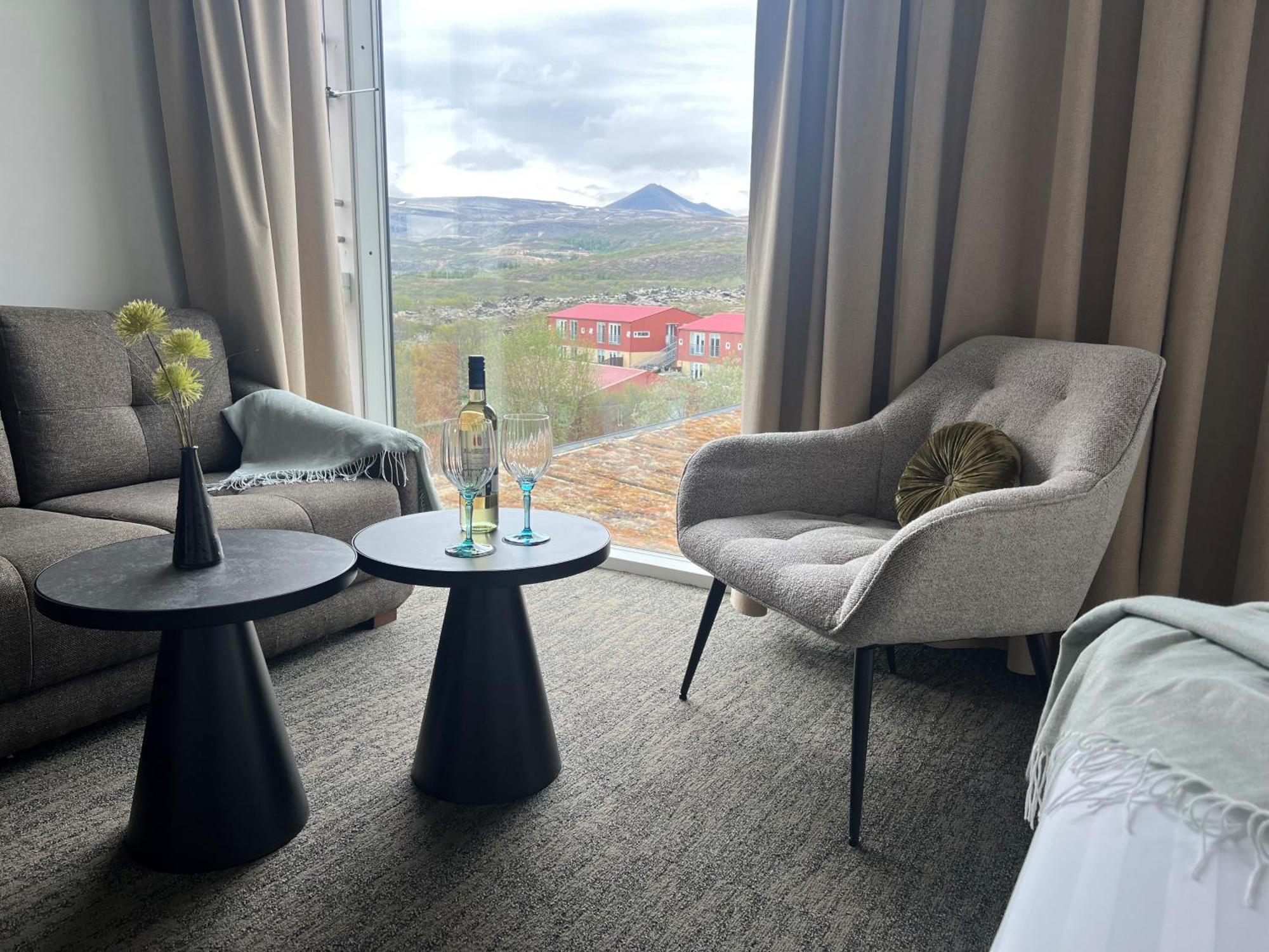 Hotel Bifroest Экстерьер фото